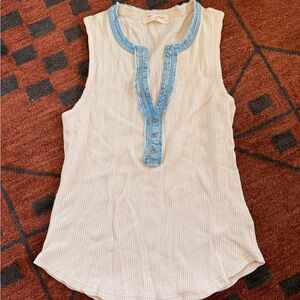 Sleeveless Beige Top with Blue Trim